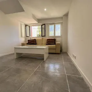 Studio Proche De La Plage Appartement