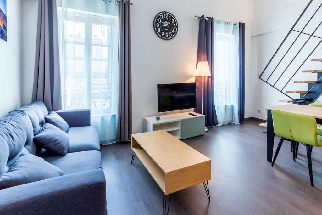 Appartement Haussmannien Type Loft, Climatise - Vieux-Port-Le Panier, contacts