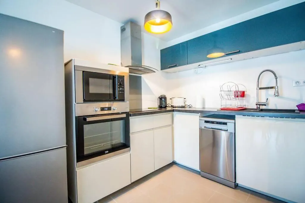 Appartement Haussmannien Type Loft, Climatise - Vieux-Port-Le Panier, Marseille